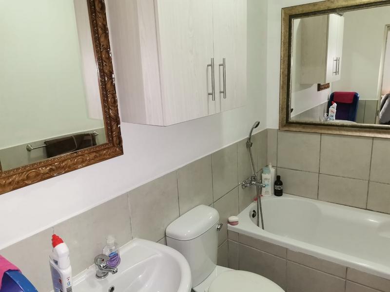 2 Bedroom Property for Sale in Island View Western Cape